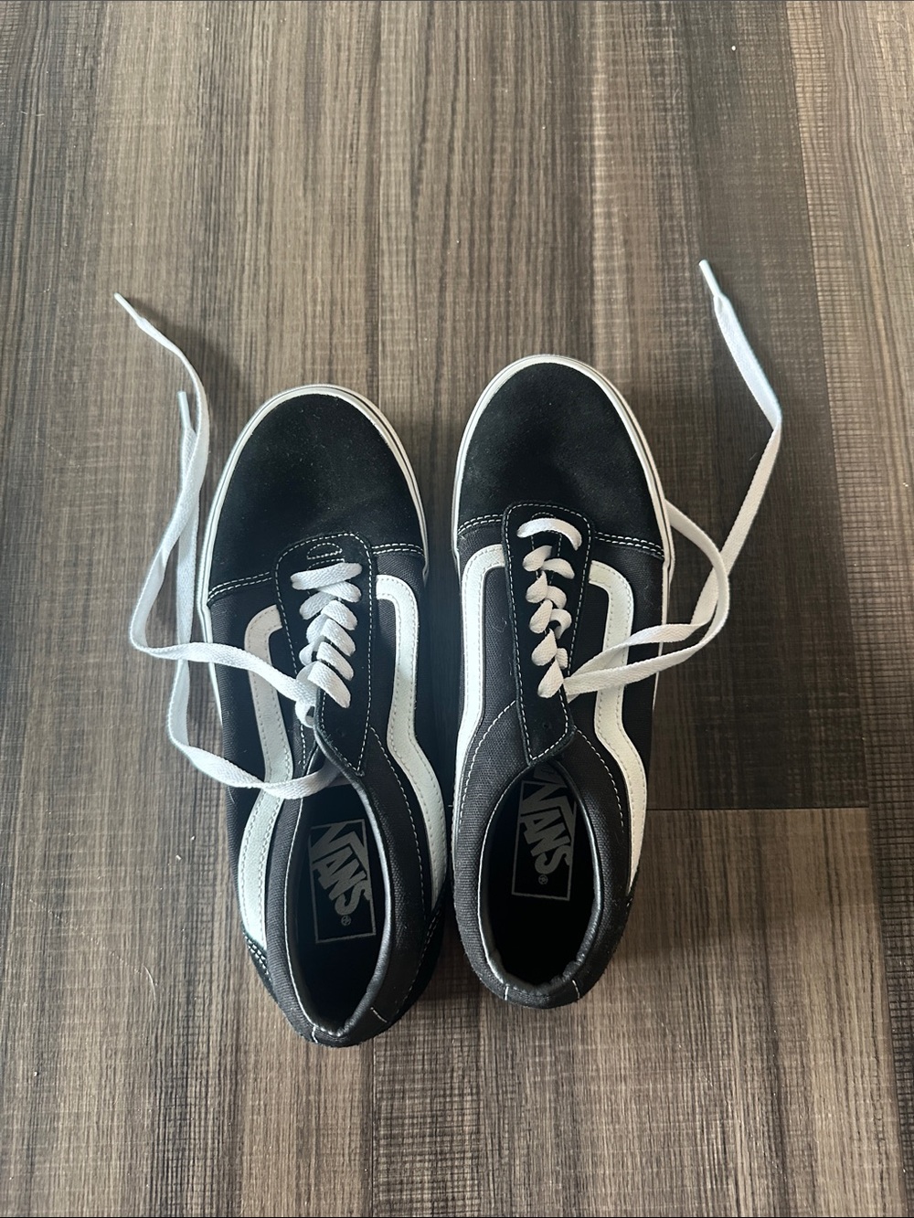 Vans Black and White Old Skool Low-Top Sneakers - Picture 2 of 6